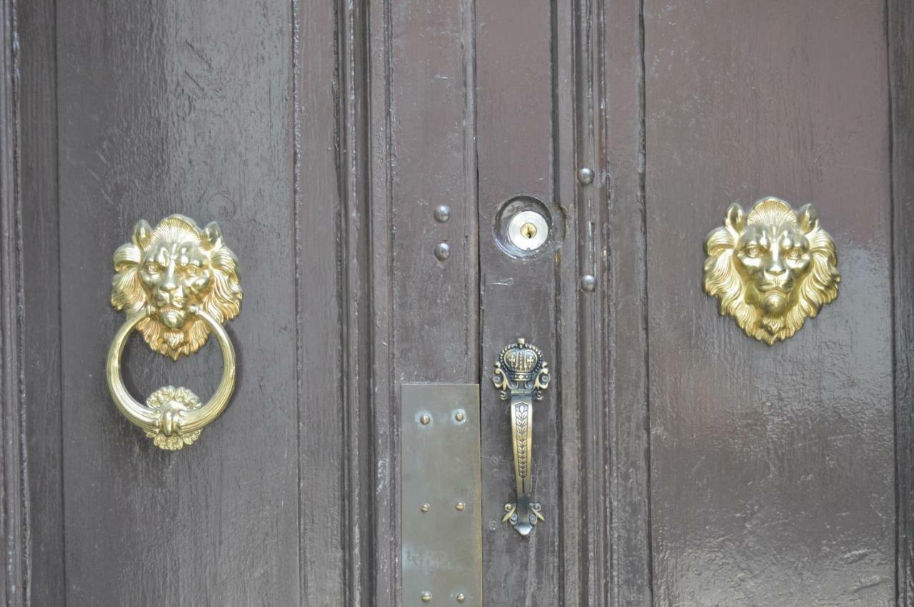 Casa Dos Leones 호텔 산티아고 외부 사진
